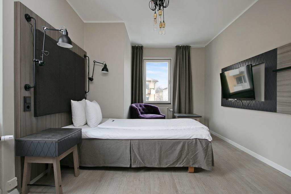 First Brommaplan Hotel 3*